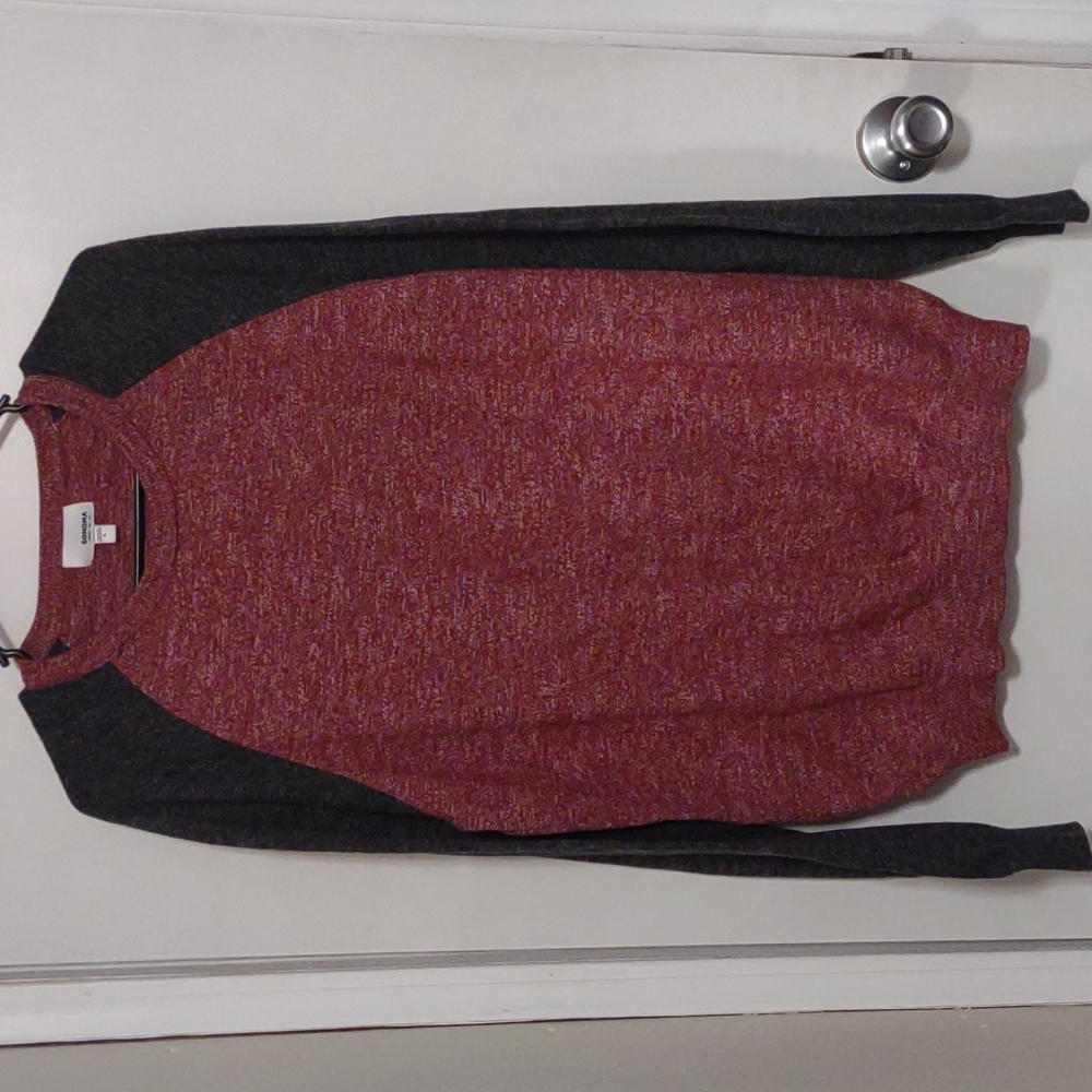 Sonoma sweater with 2nd color gray sleeves.